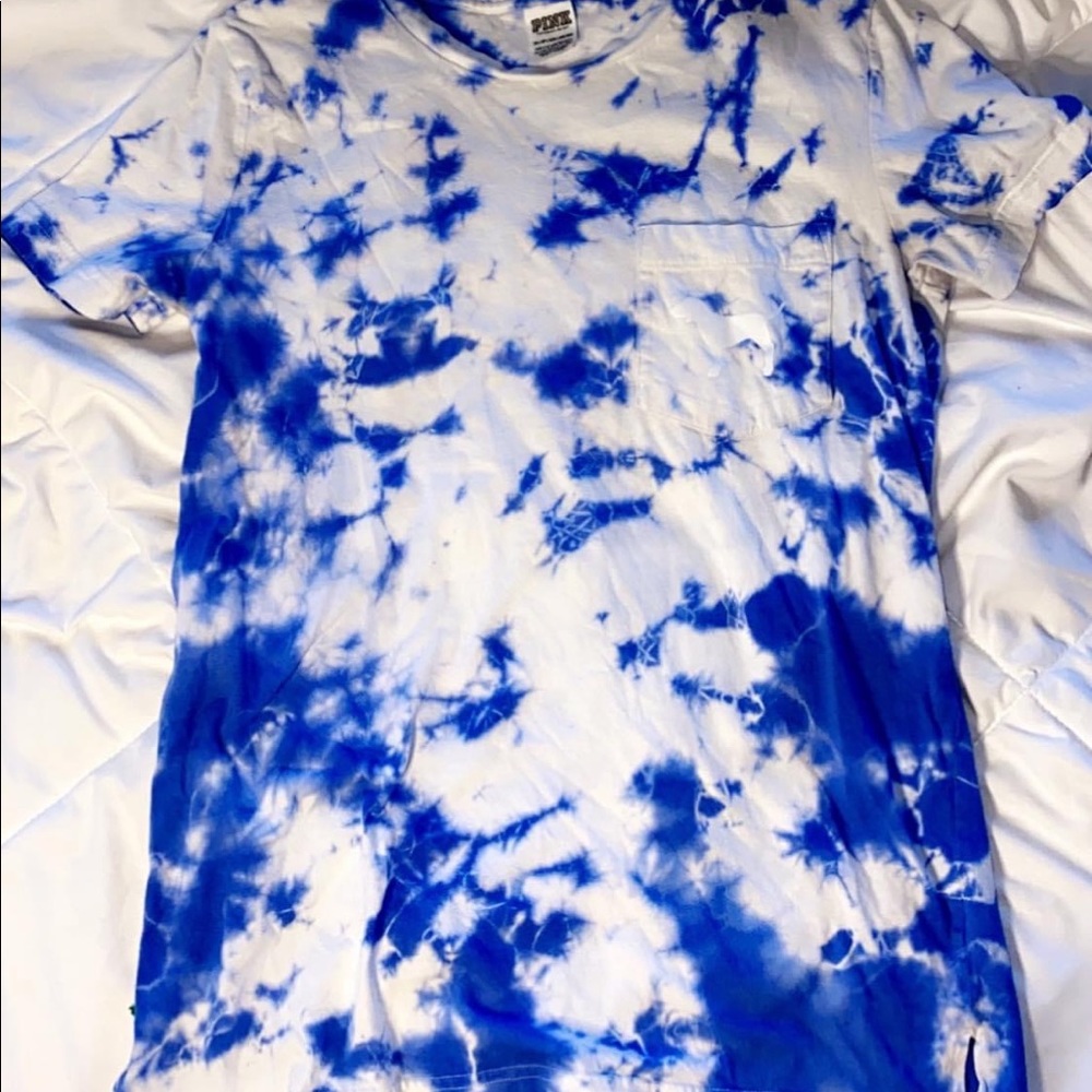 victoria secret pink tie-dye t-shirt